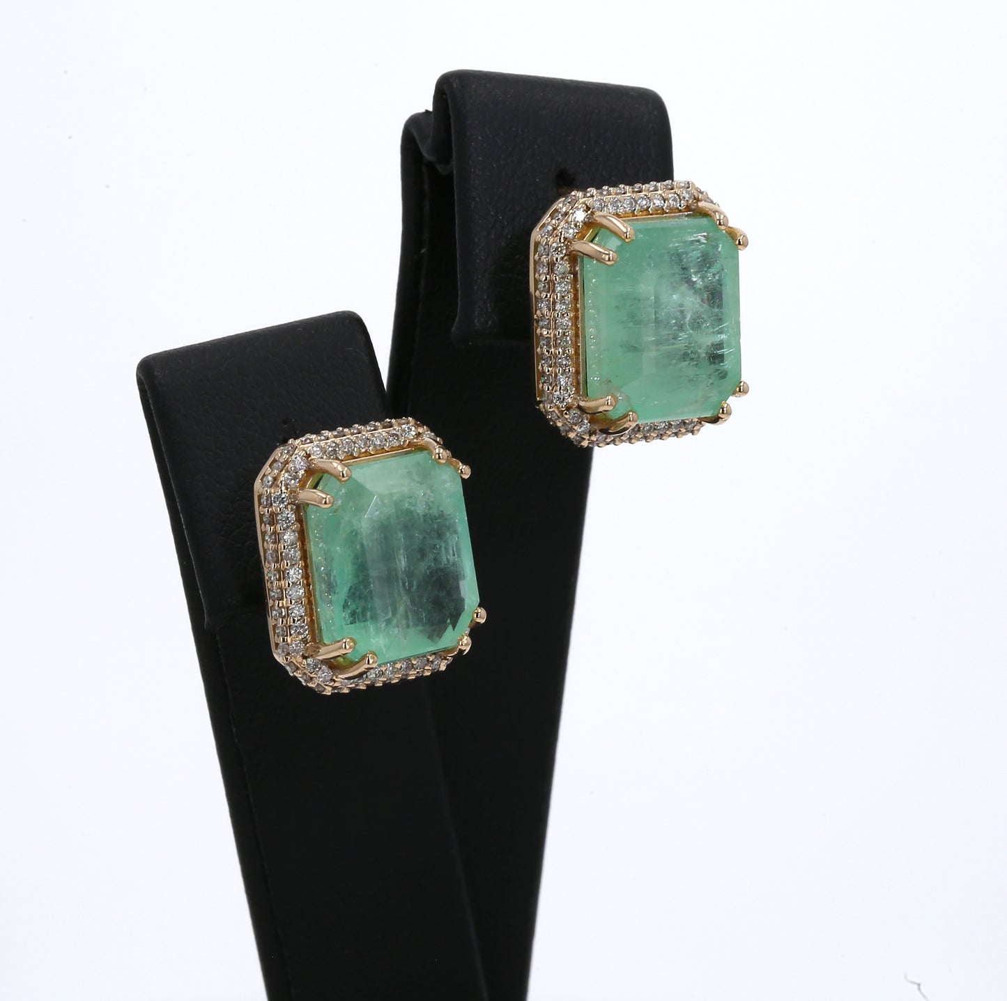 Colombian Emerald Earrings (1 pair): 15.3 ct tw Emeralds, 1.18 ct tw Diamonds, 14K Yellow Gold