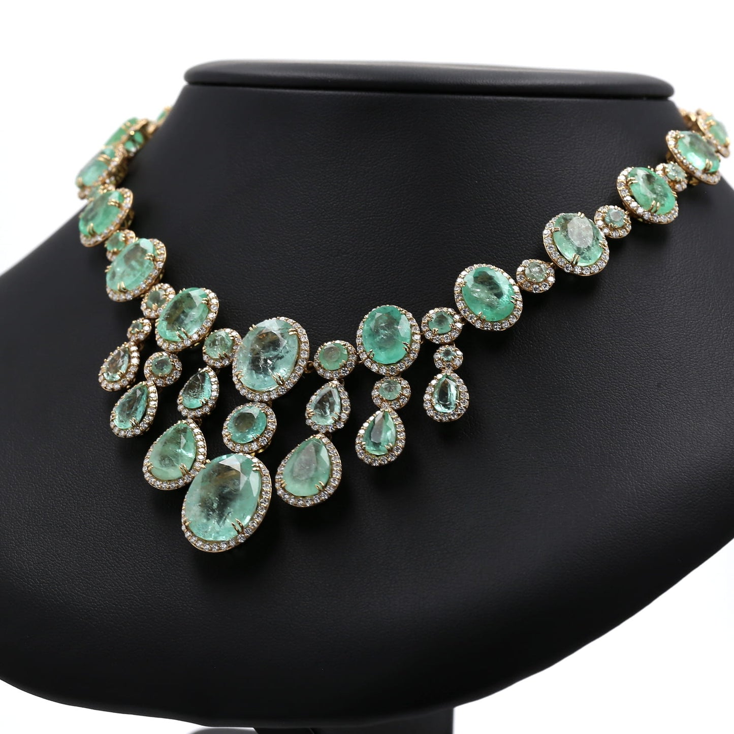 Colombian Emerald Necklace: 97.0 ct tw Emeralds, 23.0 ct tw Diamonds, 18K Yellow Gold