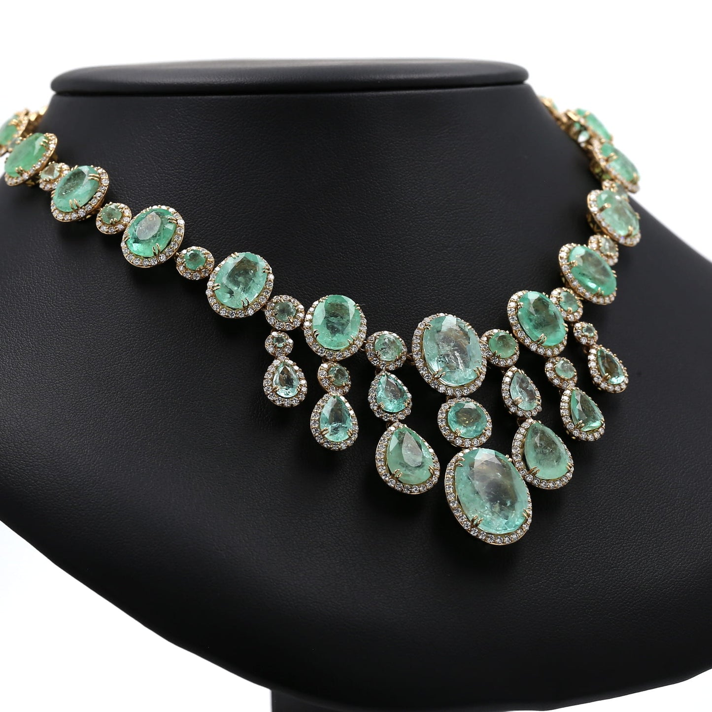 Colombian Emerald Necklace: 97.0 ct tw Emeralds, 23.0 ct tw Diamonds, 18K Yellow Gold