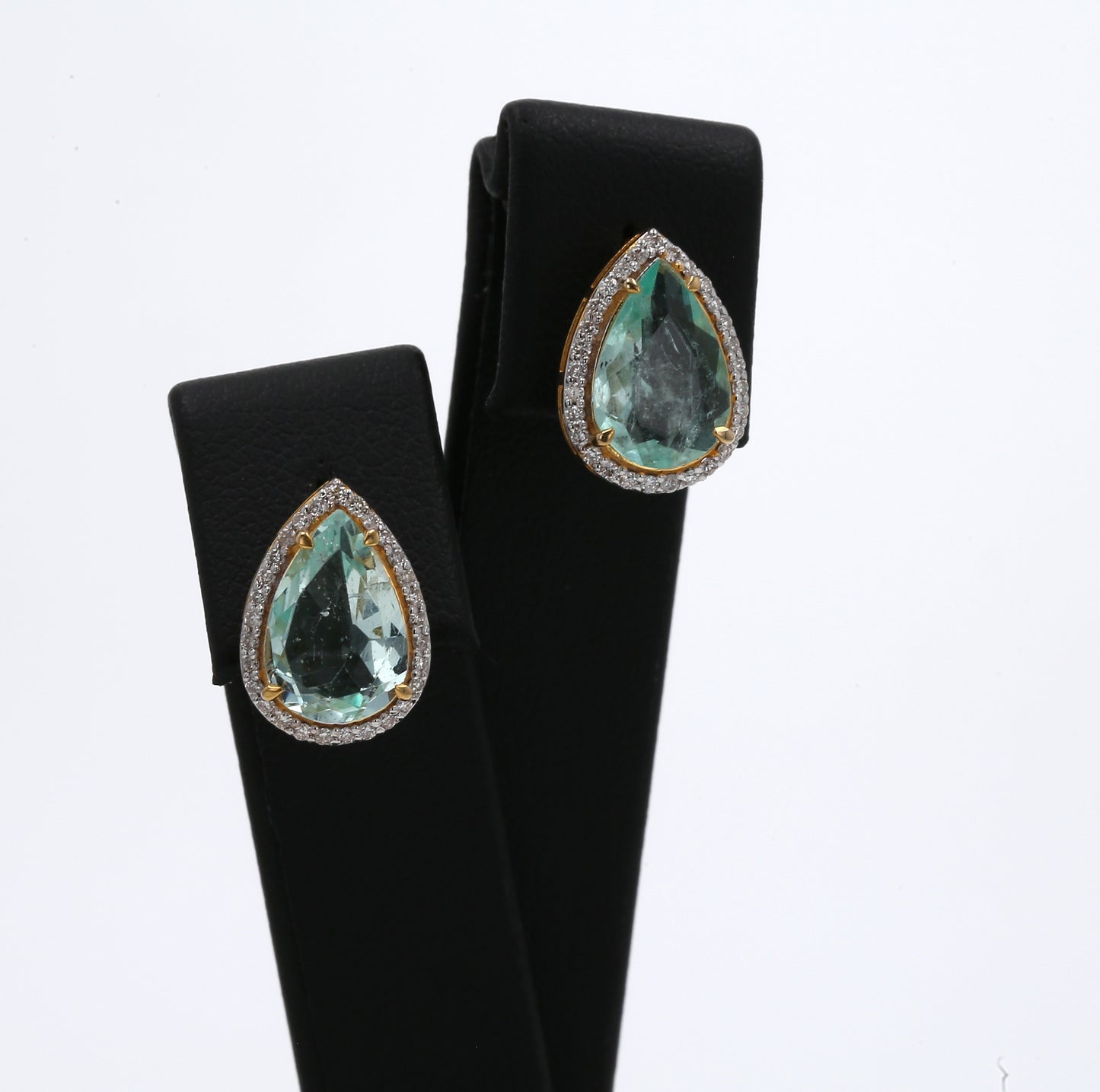 Colombian Emerald Earrings (1 pair): 3.05 ct tw Emeralds, 0.7 ct tw Diamonds, 14K White Gold