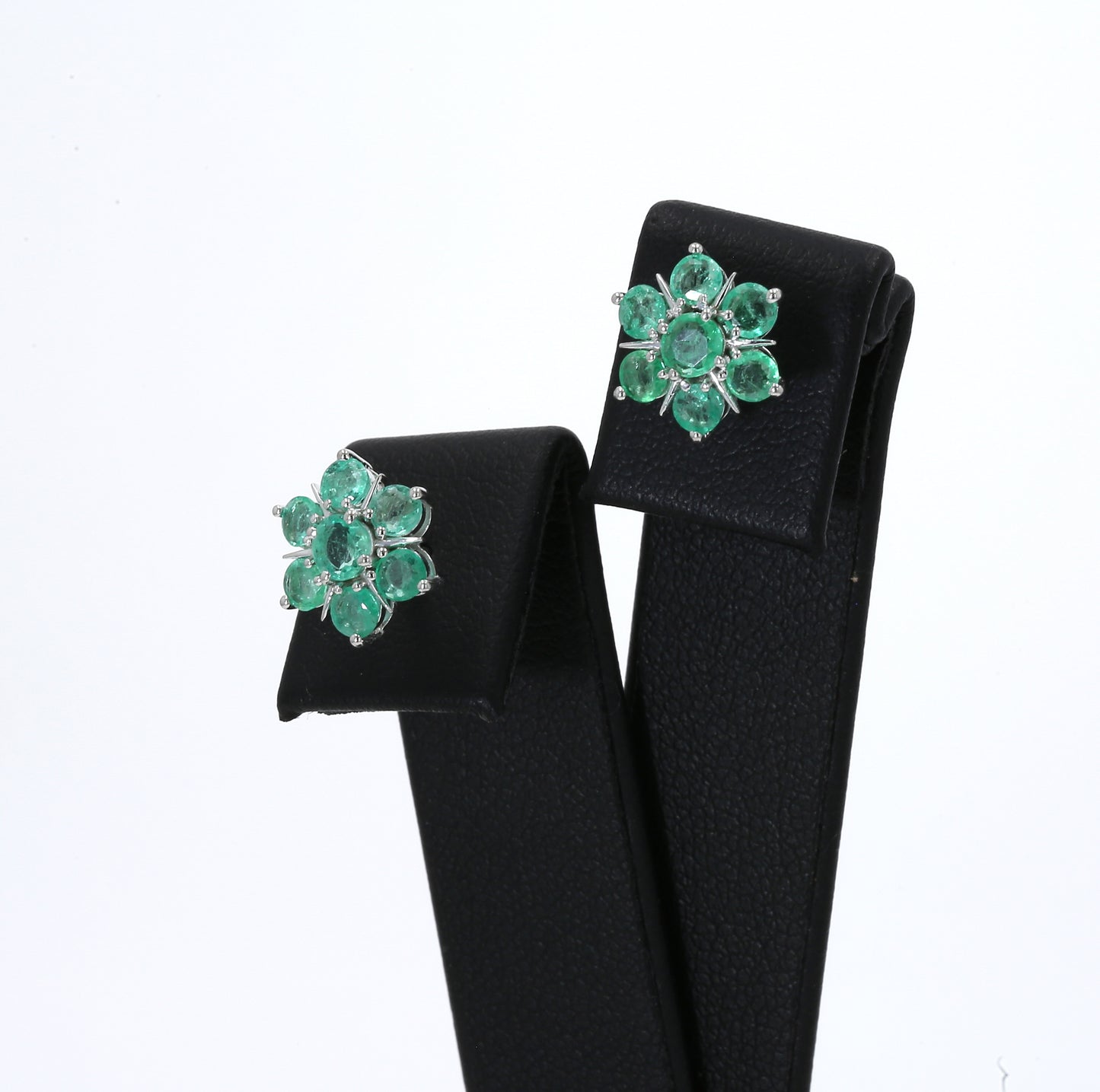 Colombian Emerald Earrings (1 pair): 1.70 ct tw Emeralds, 14K White Gold