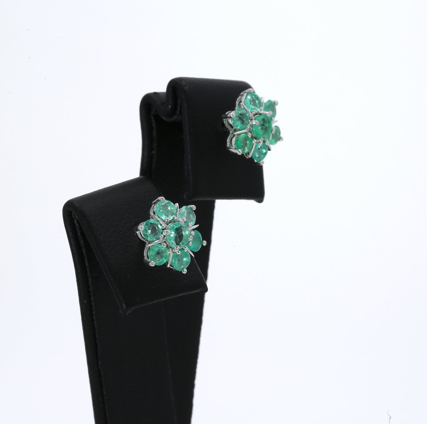 Colombian Emerald Earrings (1 pair): 1.70 ct tw Emeralds, 14K White Gold