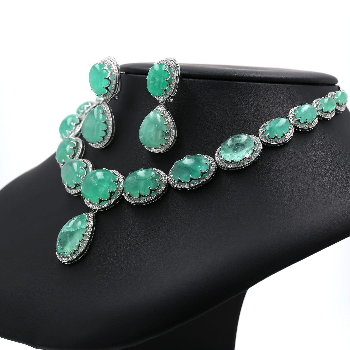 Colombian Emerald Necklace & Earrings: 188.75 ct tw Emeralds, 9.33 ct tw Diamonds, 14K White Gold