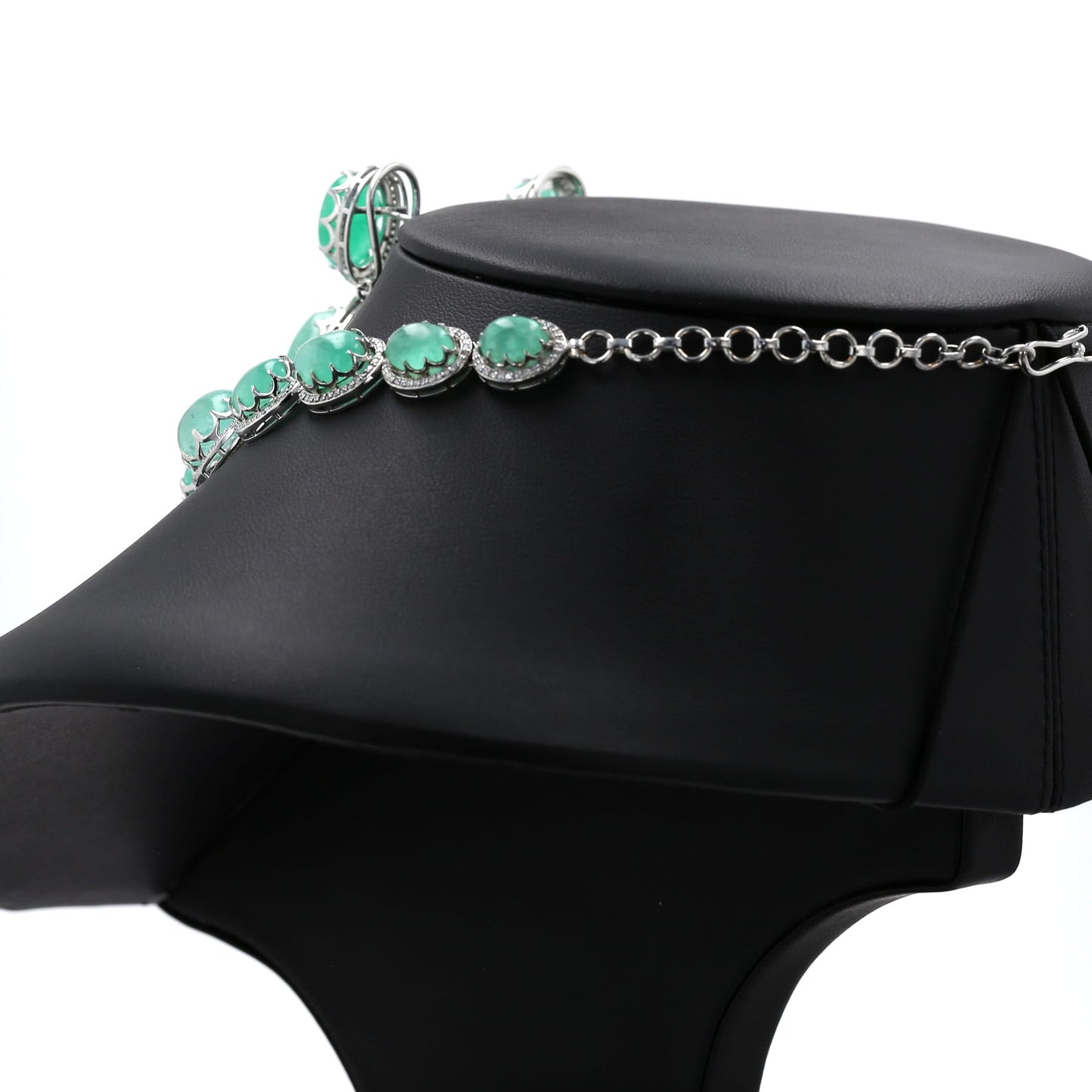 Colombian Emerald Necklace & Earrings: 188.75 ct tw Emeralds, 9.33 ct tw Diamonds, 14K White Gold